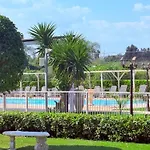 Barbera Con Piscina Syracuse