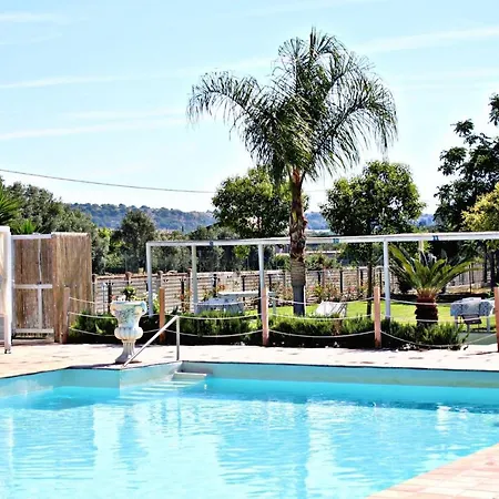 Barbera Con Piscina * Siraküza