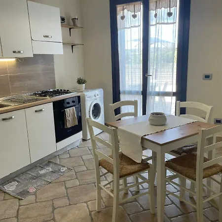 Barbera Con Piscina Siraküza